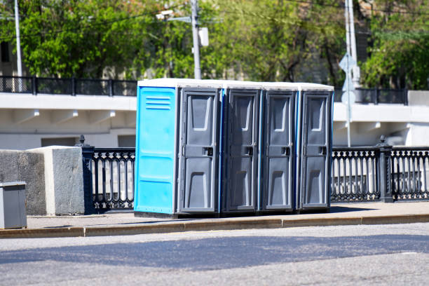 Best Porta potty delivery and setup  in Saybrook On The Lake, OH